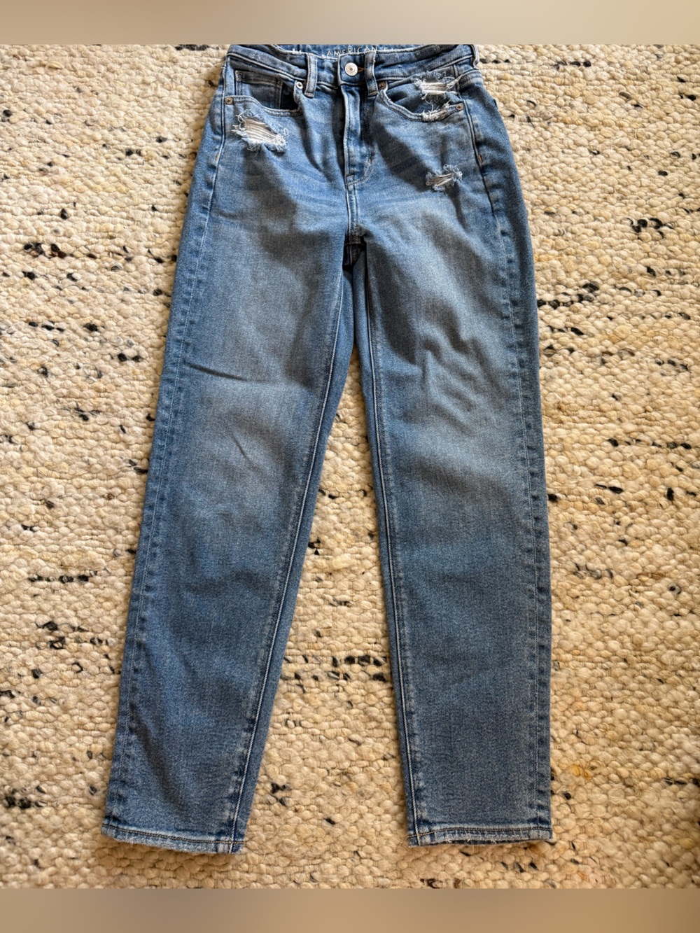 American Eagle Mom Straight Jeans Light Blue Distressed Stretch size 00
